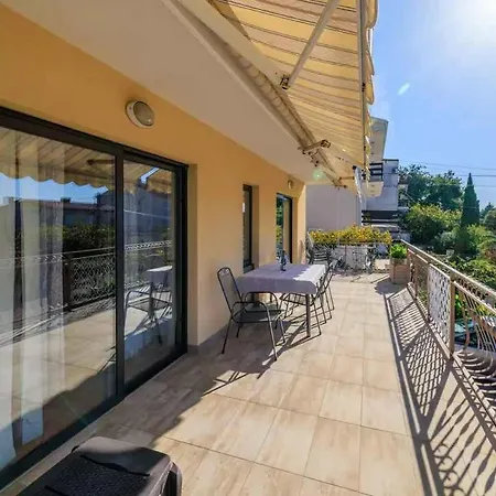 Appartamento In 5747 B *